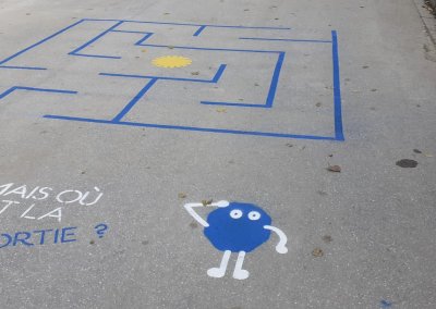 Rouler, sauter, jouer… dans la rue des Bouquets !